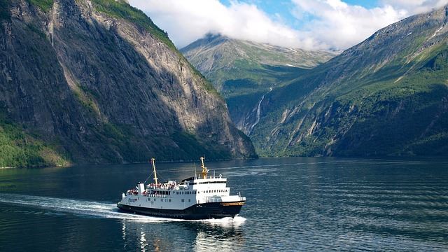 Il grande Nord e il Sole di mezzanotte:Tour fiordi e Lofoten
